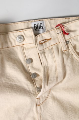 Dámske džínsy  BDG, Veľkosť L, Farba Béžová, Cena  6,73 €