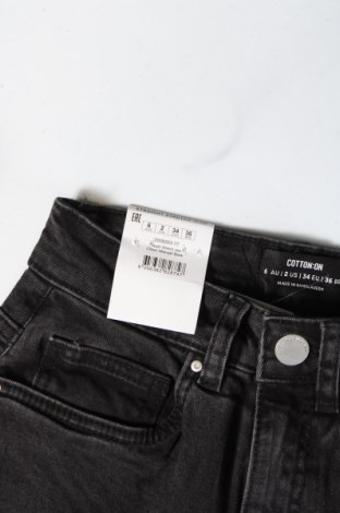Damskie jeansy Cotton On, Rozmiar XS, Kolor Czarny, Cena 122,61 zł