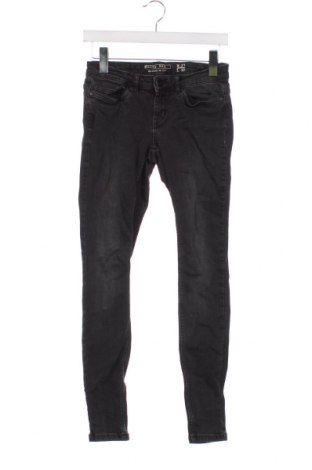 Damen Jeans Noisy May, Größe S, Farbe Grau, Preis 7,06 €