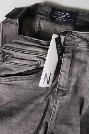 Damen Jeans Noisy May, Größe M, Farbe Grau, Preis € 6,99