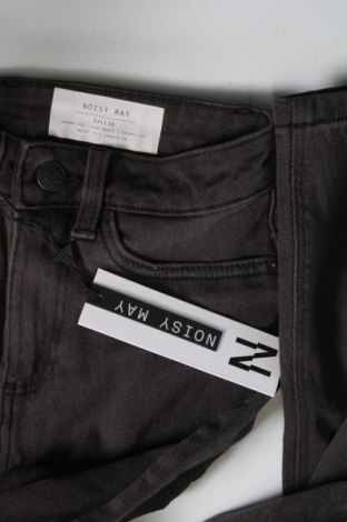 Damen Jeans Noisy May, Größe XS, Farbe Grau, Preis € 5,93