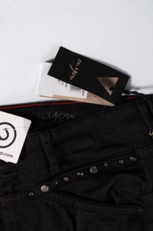 Damen Jeans On.You, Größe M, Farbe Schwarz, Preis 4,74 €