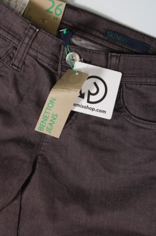 Damen Jeans United Colors Of Benetton, Größe S, Farbe Grau, Preis 44,51 €