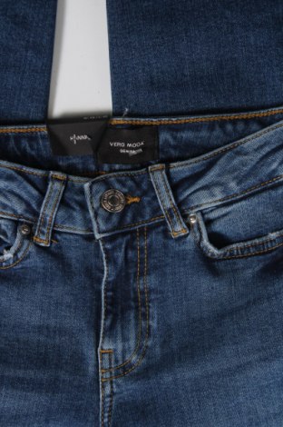 Dámske džínsy  Vero Moda, Veľkosť XS, Farba Modrá, Cena  7,01 €