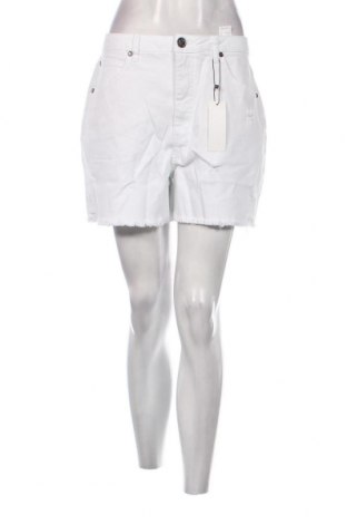 Γυναικείο κοντό παντελόνι Ajc, Μέγεθος XL, Χρώμα Λευκό, Τιμή 9,11 €
