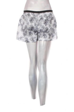 Damen Shorts Boomerang, Größe S, Farbe Mehrfarbig, Preis € 15,65