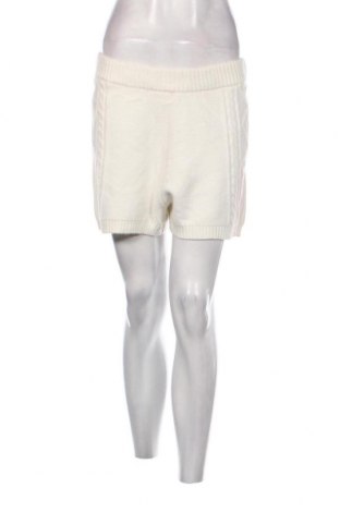 Γυναικείο κοντό παντελόνι Cache Cache, Μέγεθος L, Χρώμα Λευκό, Τιμή 3,52 €