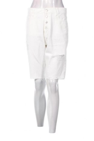 Γυναικείο κοντό παντελόνι Camaieu, Μέγεθος M, Χρώμα Λευκό, Τιμή 6,55 €
