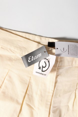Γυναικείο κοντό παντελόνι Etam, Μέγεθος M, Χρώμα Εκρού, Τιμή 37,11 €