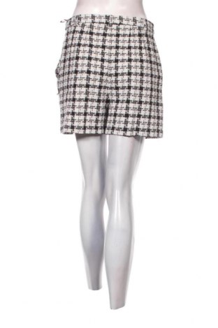 Γυναικείο κοντό παντελόνι Fabrika, Μέγεθος M, Χρώμα Πολύχρωμο, Τιμή 6,99 €