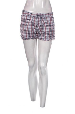 Дамски къс панталон H&M L.O.G.G., Размер M, Цвят Многоцветен, Цена 5,13 лв.