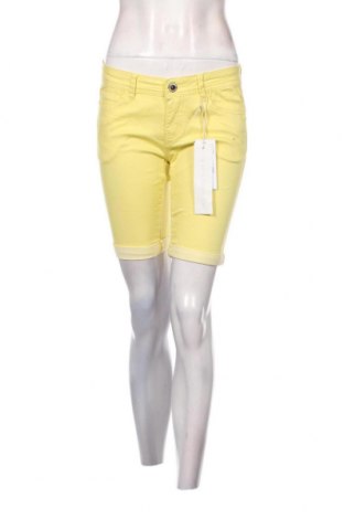 Damen Shorts Haily`s, Größe M, Farbe Gelb, Preis € 5,20