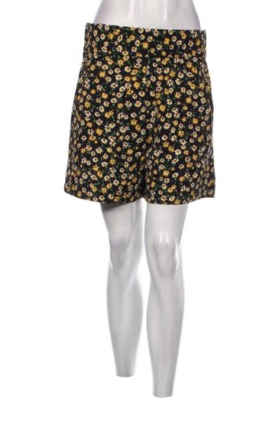 Дамски къс панталон Jacqueline De Yong, Размер L, Цвят Многоцветен, Цена 18,60 лв.