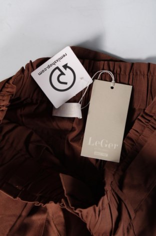 Γυναικείο κοντό παντελόνι LeGer By Lena Gercke, Μέγεθος M, Χρώμα Καφέ, Τιμή 37,11 €