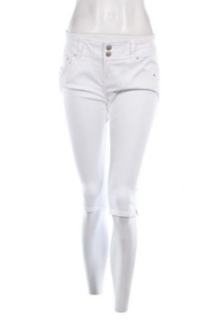 Γυναικείο κοντό παντελόνι Ltb, Μέγεθος L, Χρώμα Λευκό, Τιμή 15,22 €