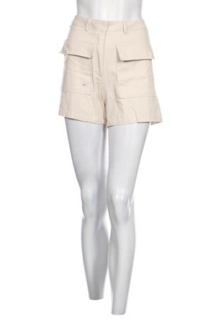 Дамски къс панталон Missy Empire, Размер XS, Цвят Бежов, Цена 12,40 лв.