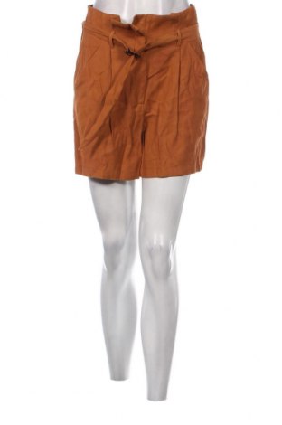 Дамски къс панталон Naf Naf, Размер M, Цвят Кафяв, Цена 13,68 лв.