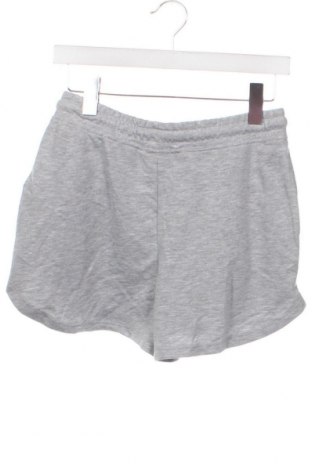 Γυναικείο κοντό παντελόνι Review, Μέγεθος S, Χρώμα Γκρί, Τιμή 37,11 €