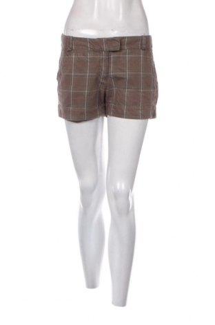 Γυναικείο κοντό παντελόνι S.Oliver, Μέγεθος M, Χρώμα Πράσινο, Τιμή 2,67 €