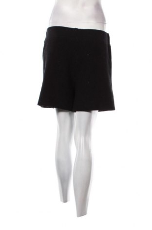 Дамски къс панталон Selected Femme, Размер L, Цвят Черен, Цена 17,22 лв.