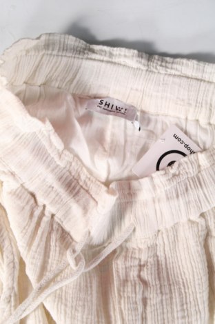Pantaloni scurți de femei Shiwi, Mărime S, Culoare Alb, Preț 236,84 Lei
