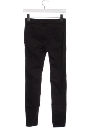 Γυναικείο παντελόνι Bershka, Μέγεθος S, Χρώμα Μαύρο, Τιμή 3,23 €