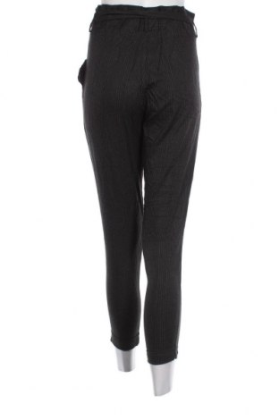 Γυναικείο παντελόνι Bershka, Μέγεθος XS, Χρώμα Γκρί, Τιμή 3,23 €