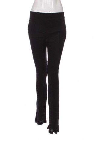 Γυναικείο παντελόνι Bershka, Μέγεθος M, Χρώμα Μαύρο, Τιμή 5,22 €