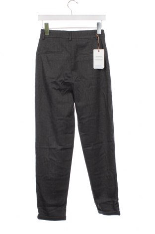 Pantaloni de femei Bonobo, Mărime XS, Culoare Multicolor, Preț 17,17 Lei