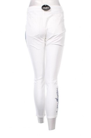 Γυναικείο παντελόνι Buffalo, Μέγεθος M, Χρώμα Λευκό, Τιμή 10,76 €