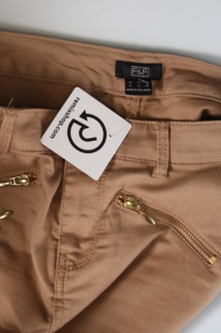 Γυναικείο παντελόνι F&F, Μέγεθος XS, Χρώμα  Μπέζ, Τιμή 2,33 €