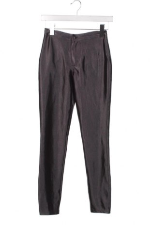Дамски панталон Glamorous, Размер XS, Цвят Сив, Цена 11,31 лв.