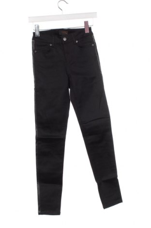 Дамски панталон J.Lindeberg, Размер S, Цвят Черен, Цена 9,52 лв.