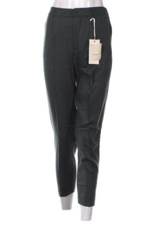 Pantaloni de femei La Fee Maraboutee, Mărime M, Culoare Verde, Preț 43,22 Lei