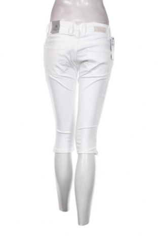 Дамски панталон Ltb, Размер M, Цвят Бял, Цена 15,66 лв.