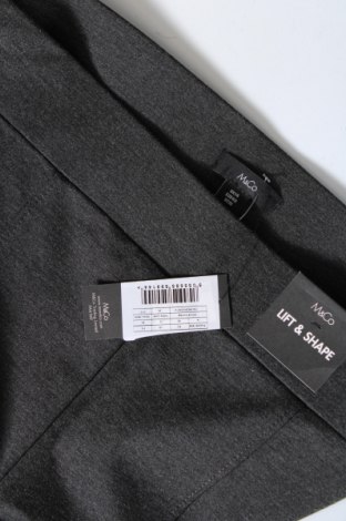 Дамски панталон M&Co., Размер XL, Цвят Сив, Цена 17,94 лв.