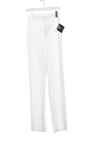 Дамски панталон Nly One, Размер XS, Цвят Бял, Цена 7,82 лв.