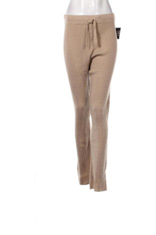 Дамски панталон Nly Trend, Размер L, Цвят Бежов, Цена 12,42 лв.