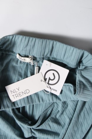 Damenhose Nly Trend, Größe M, Farbe Blau, Preis € 4,50