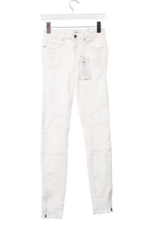 Дамски панталон ONLY, Размер XS, Цвят Бял, Цена 21,60 лв.