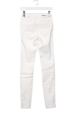Pantaloni de femei ONLY, Mărime XS, Culoare Alb, Preț 71,05 Lei