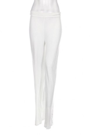 Γυναικείο παντελόνι Pretty Little Thing, Μέγεθος XS, Χρώμα Λευκό, Τιμή 17,01 €