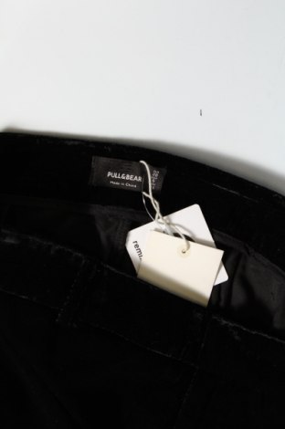 Γυναικείο παντελόνι Pull&Bear, Μέγεθος M, Χρώμα Μαύρο, Τιμή 7,59 €