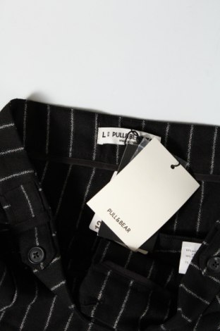 Dámske nohavice Pull&Bear, Veľkosť M, Farba Čierna, Cena  5,22 €