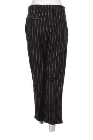 Γυναικείο παντελόνι Pull&Bear, Μέγεθος M, Χρώμα Μαύρο, Τιμή 7,82 €