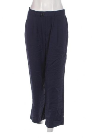 Дамски панталон SHEIN, Размер M, Цвят Син, Цена 4,64 лв.