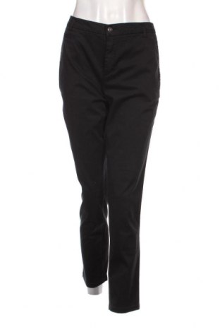 Дамски панталон United Colors Of Benetton, Размер L, Цвят Черен, Цена 52,20 лв.