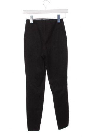 Дамски панталон Vero Moda, Размер XS, Цвят Черен, Цена 9,72 лв.