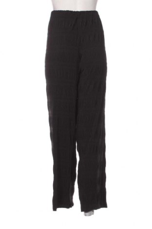Γυναικείο παντελόνι Vero Moda, Μέγεθος XL, Χρώμα Μαύρο, Τιμή 11,41 €