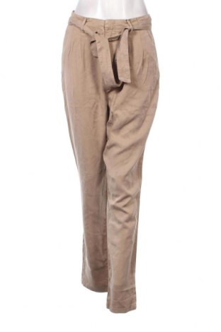 Дамски панталон Vero Moda, Размер M, Цвят Бежов, Цена 12,42 лв.
